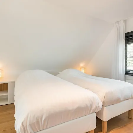 Semesterbostad Goudkust 4 'schoorls Geluk' *