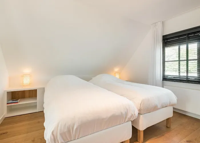 Дом отдыха Goudkust 4 'schoorls Geluk' *